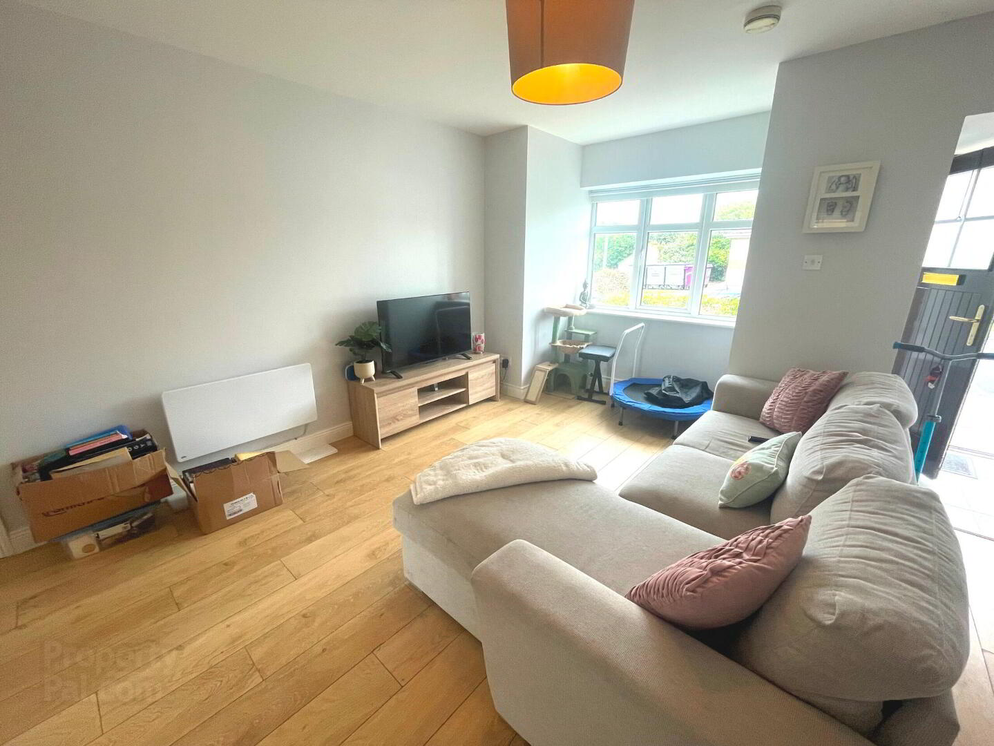 property description image