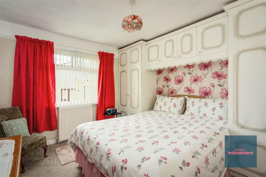 13 Wood Green Avenue 10 of 18
