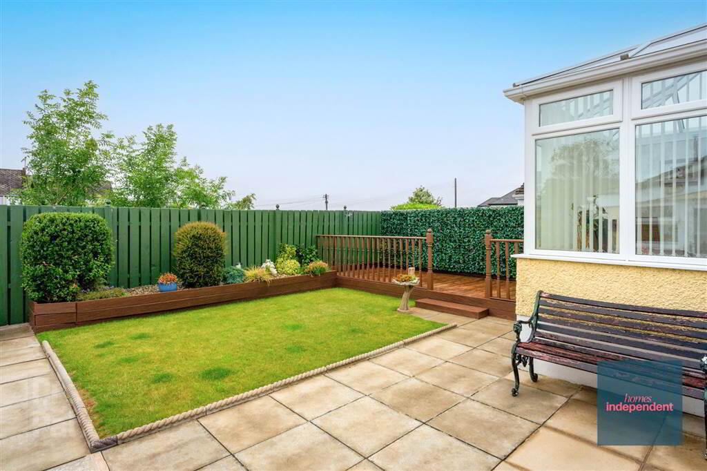 13 Wood Green Avenue 14 of 18