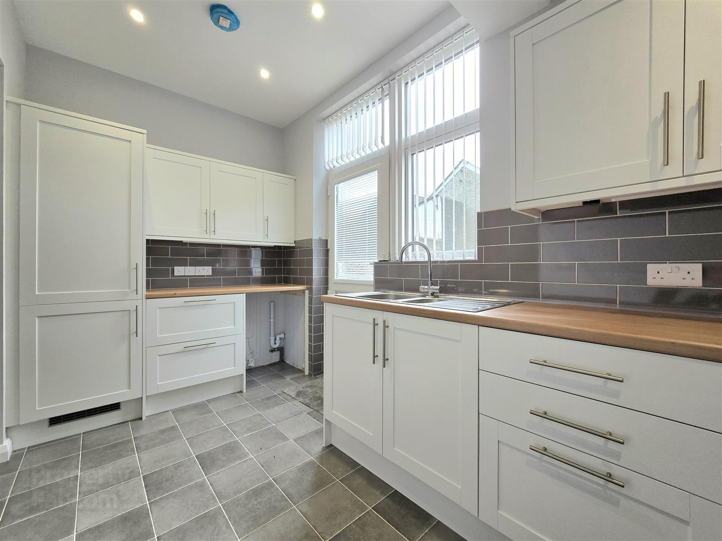 108 Portglenone Road 6 of 11
