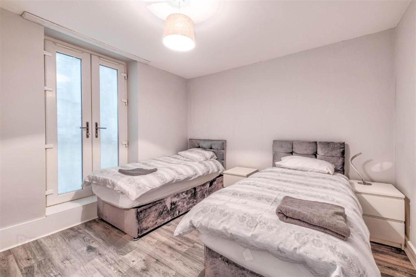 Apt 1, 2 Dunluce Avenue 12 of 14