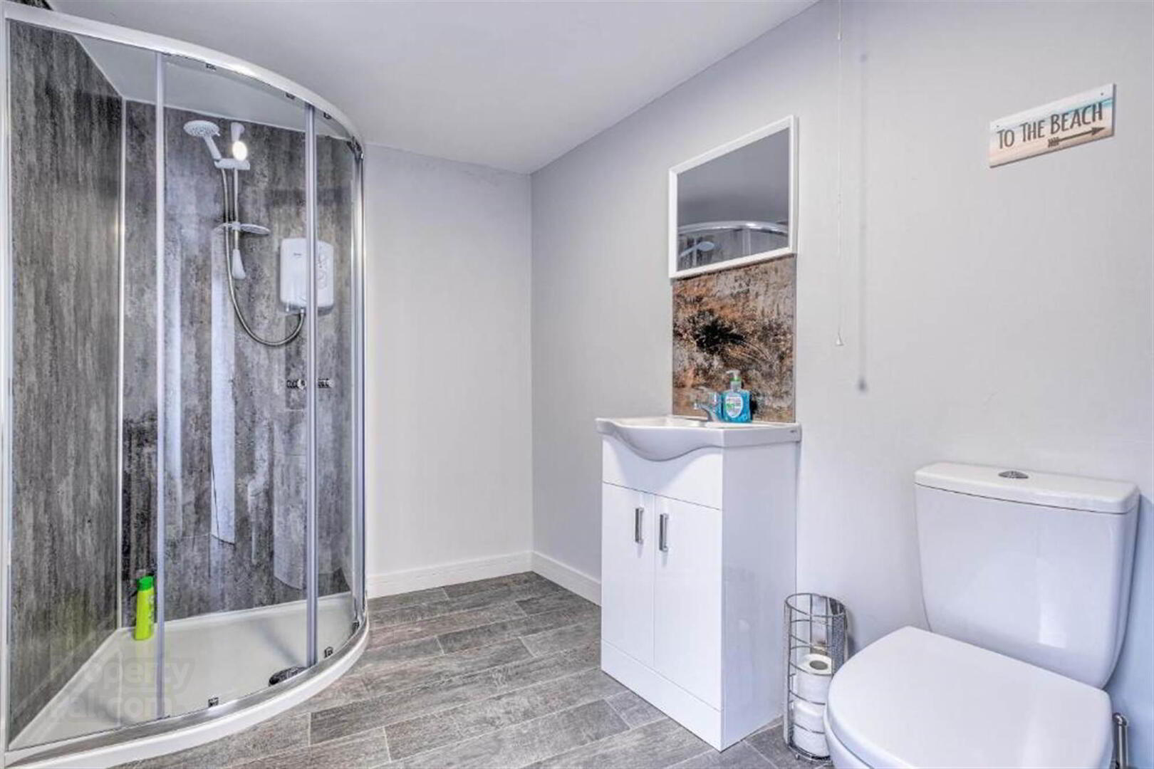 Apt 1, 2 Dunluce Avenue 13 of 14