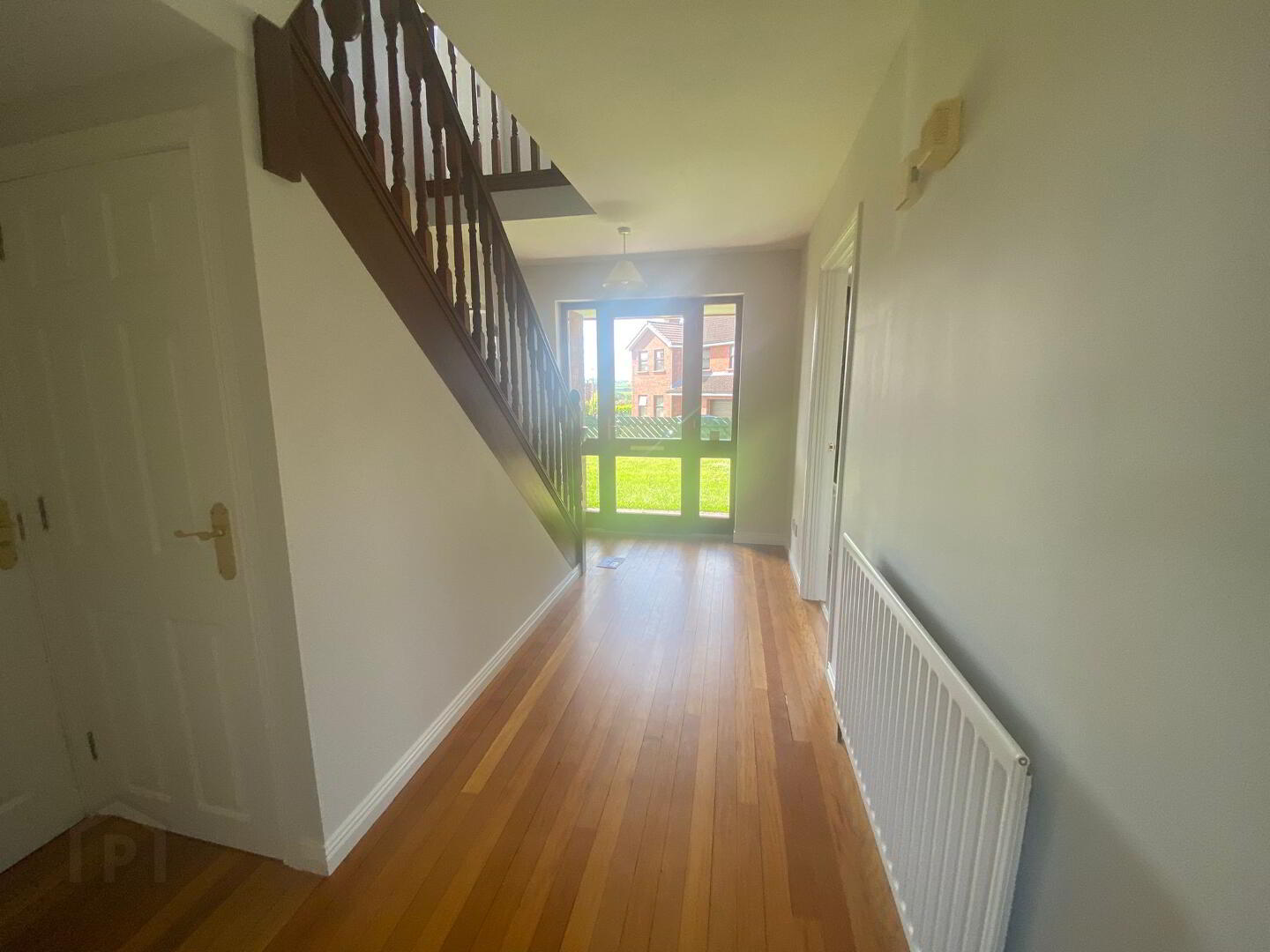 property description image