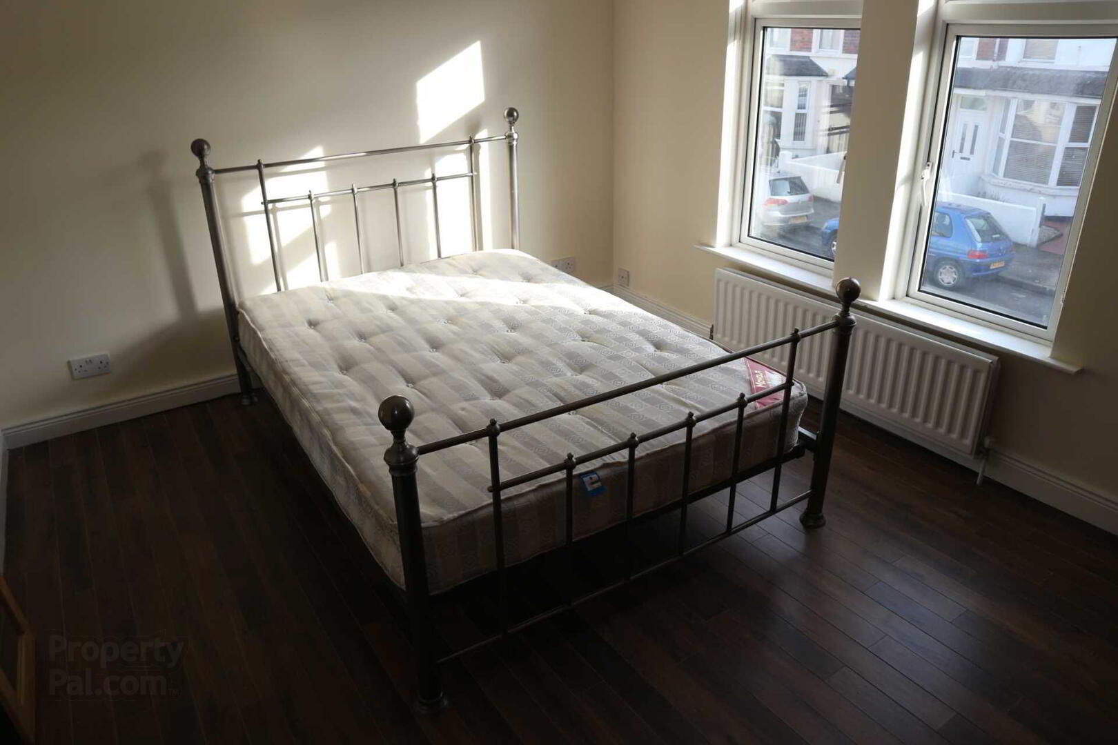 28 Jocelyn Avenue 6 of 7