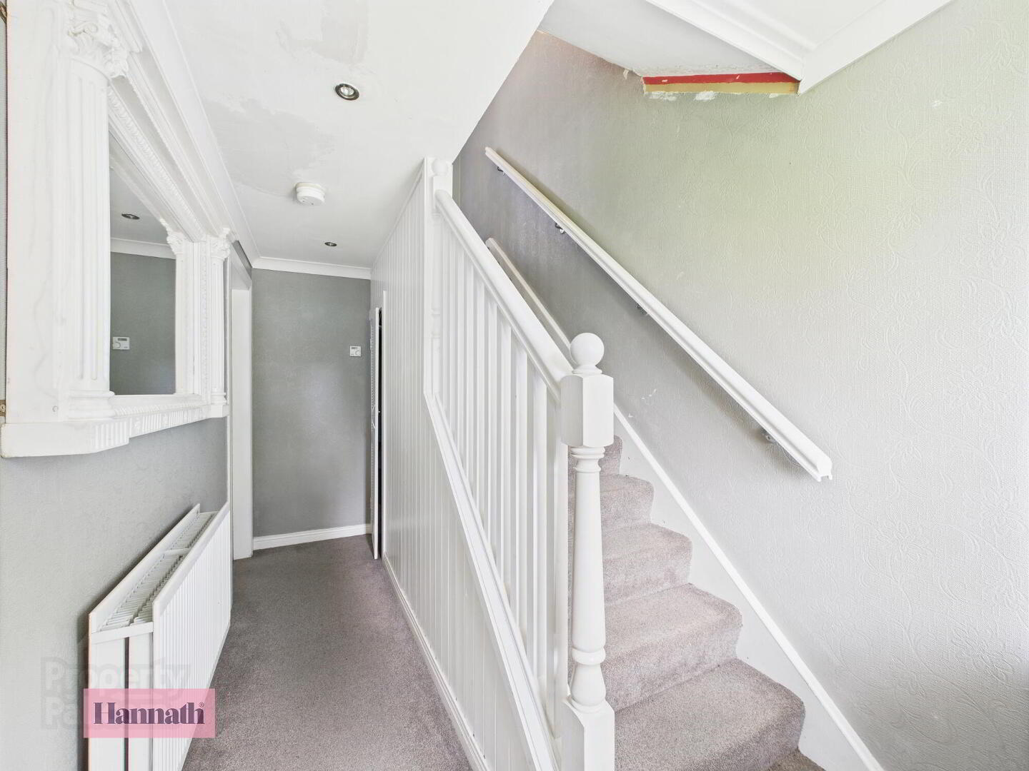 40 Fairfield Estate 2 of 16