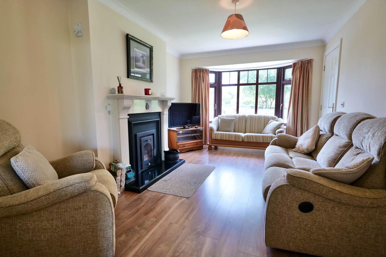 22 Meadowside 4 of 18