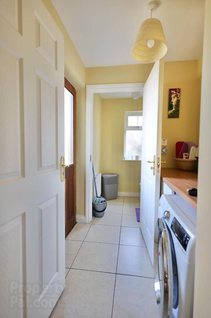 22 Meadowside 6 of 18
