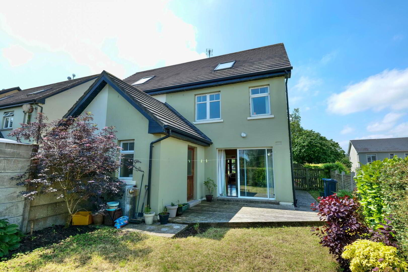 22 Meadowside 18 of 18