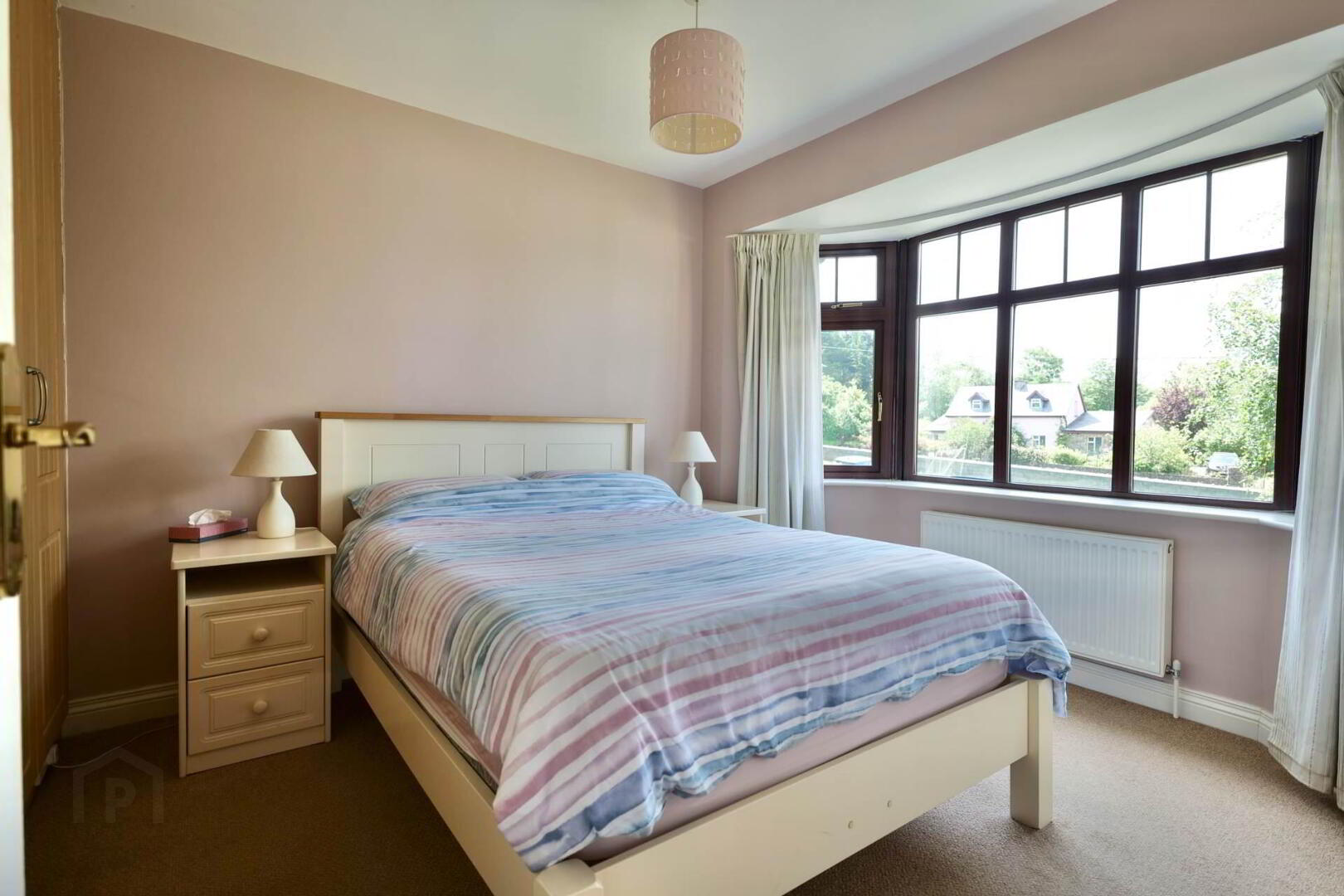 22 Meadowside 7 of 18