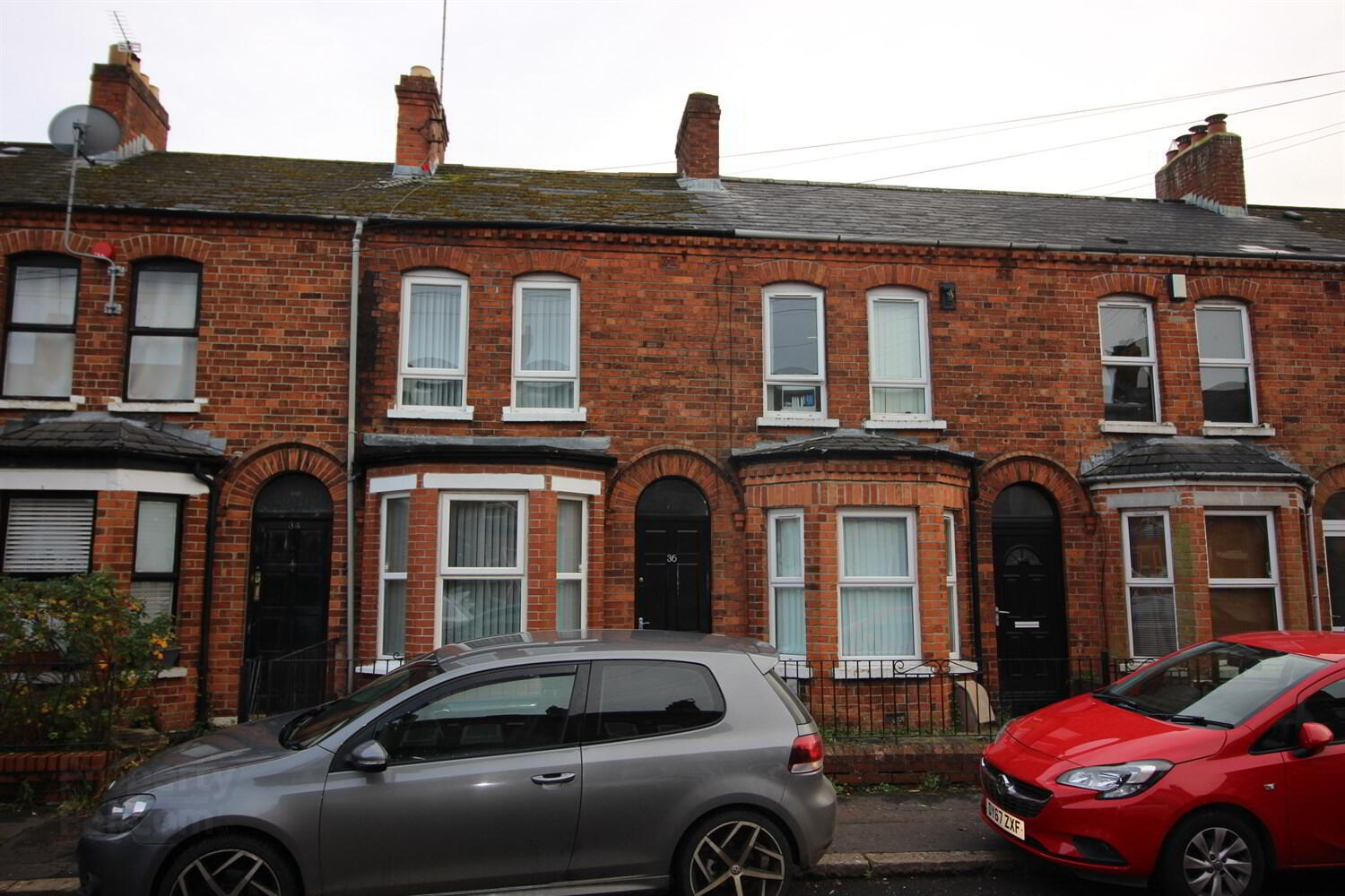 36 St Albans Gardens 1 of 6