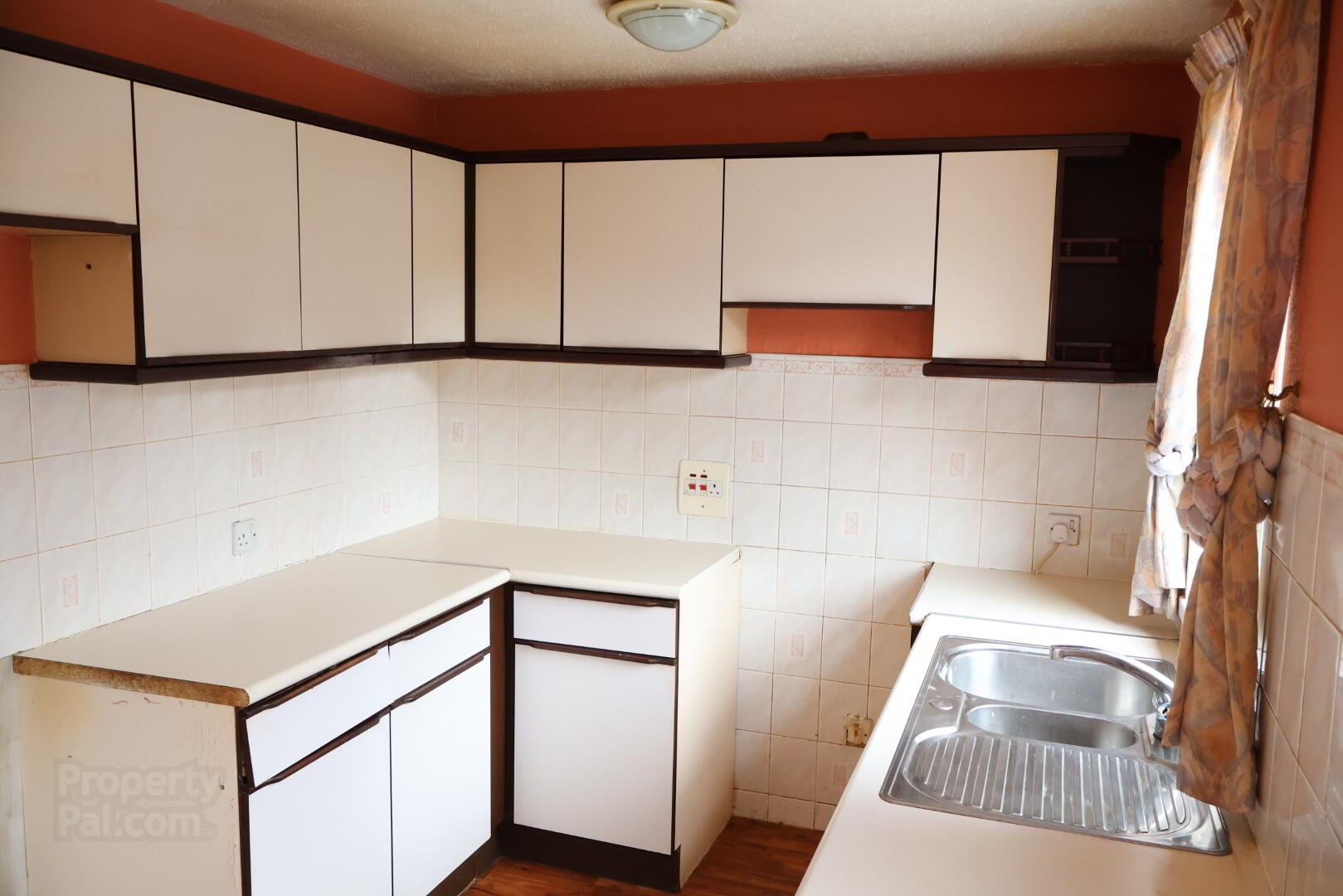 24 Irwin Avenue 5 of 11