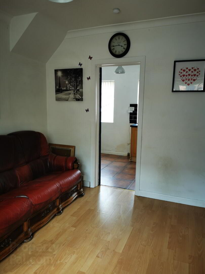 property description image