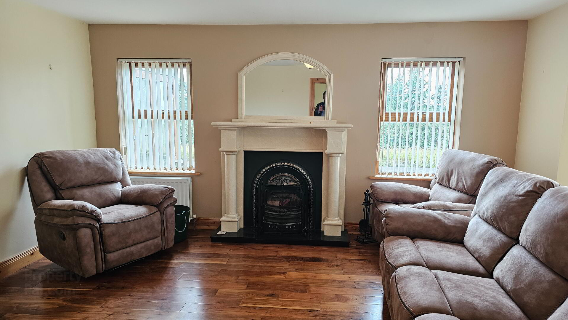 property description image