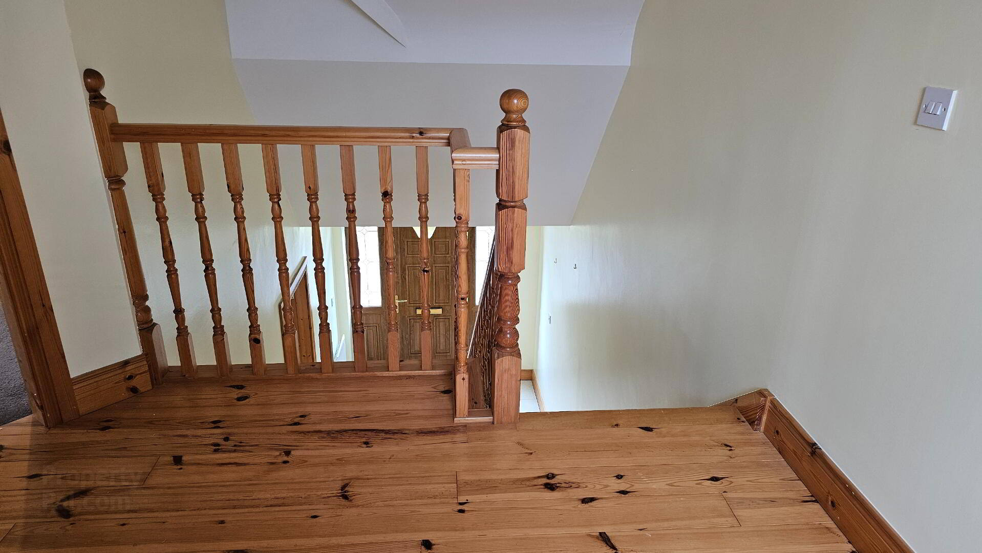 -Moyra 11 of 22