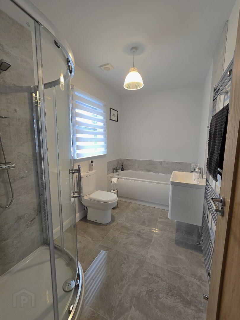 73 Eagry Gardens 16 of 26