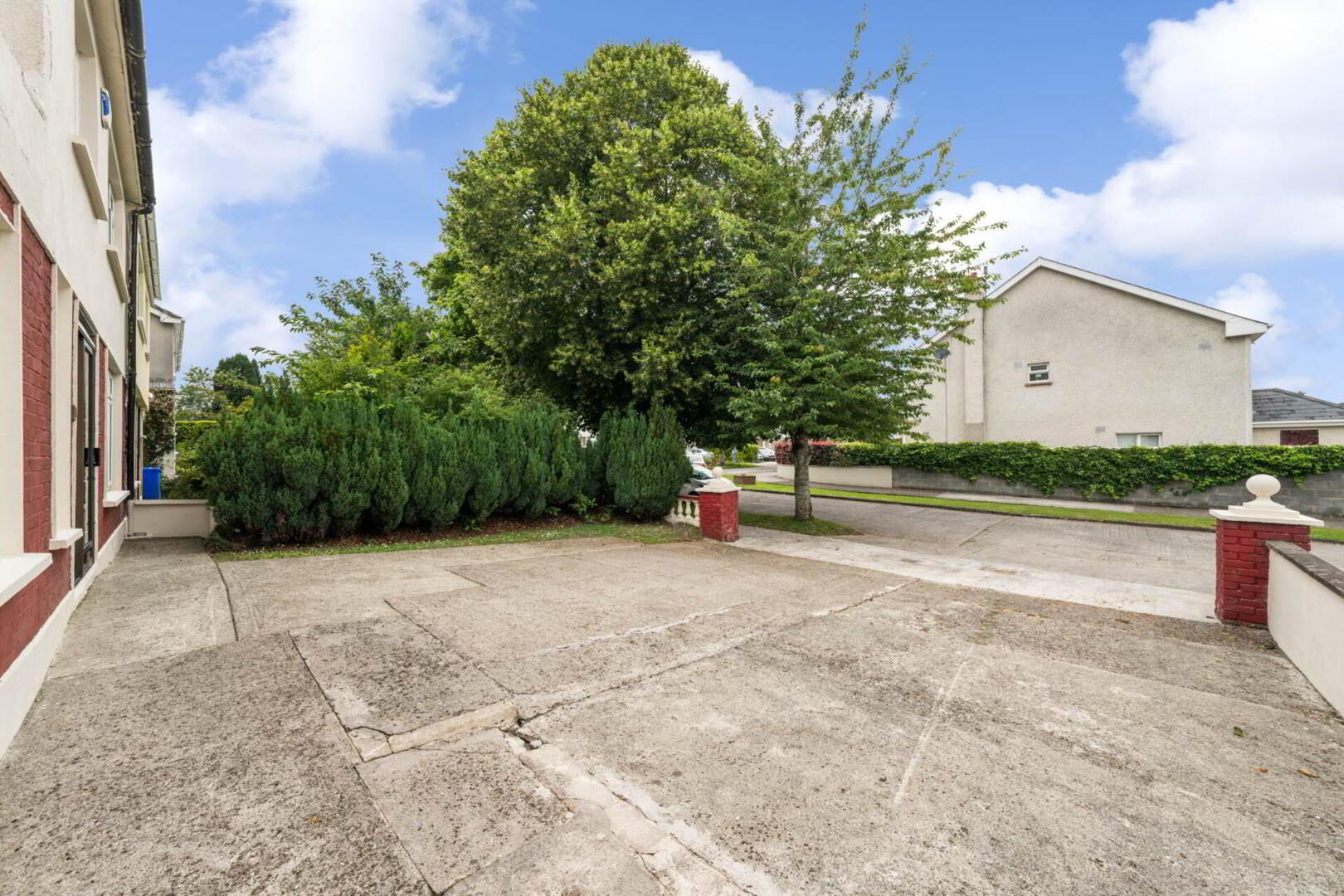 property description image