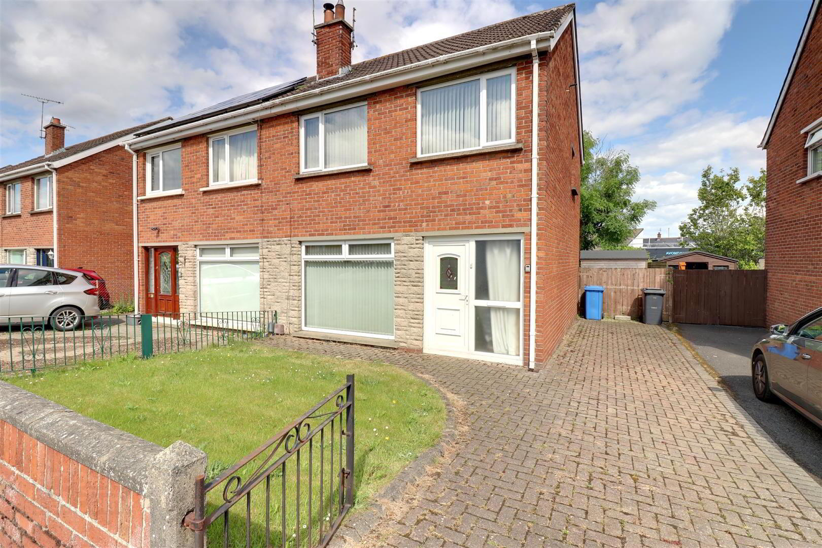 property description image