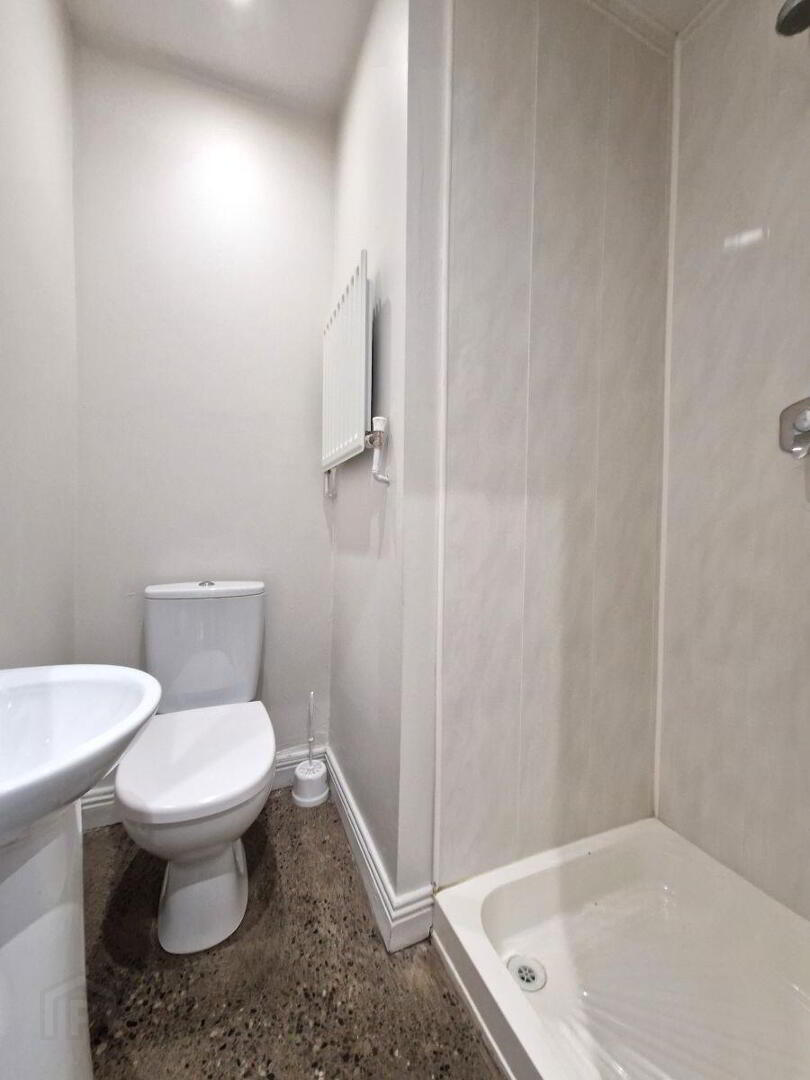 41b Avenue Rd 9 of 14