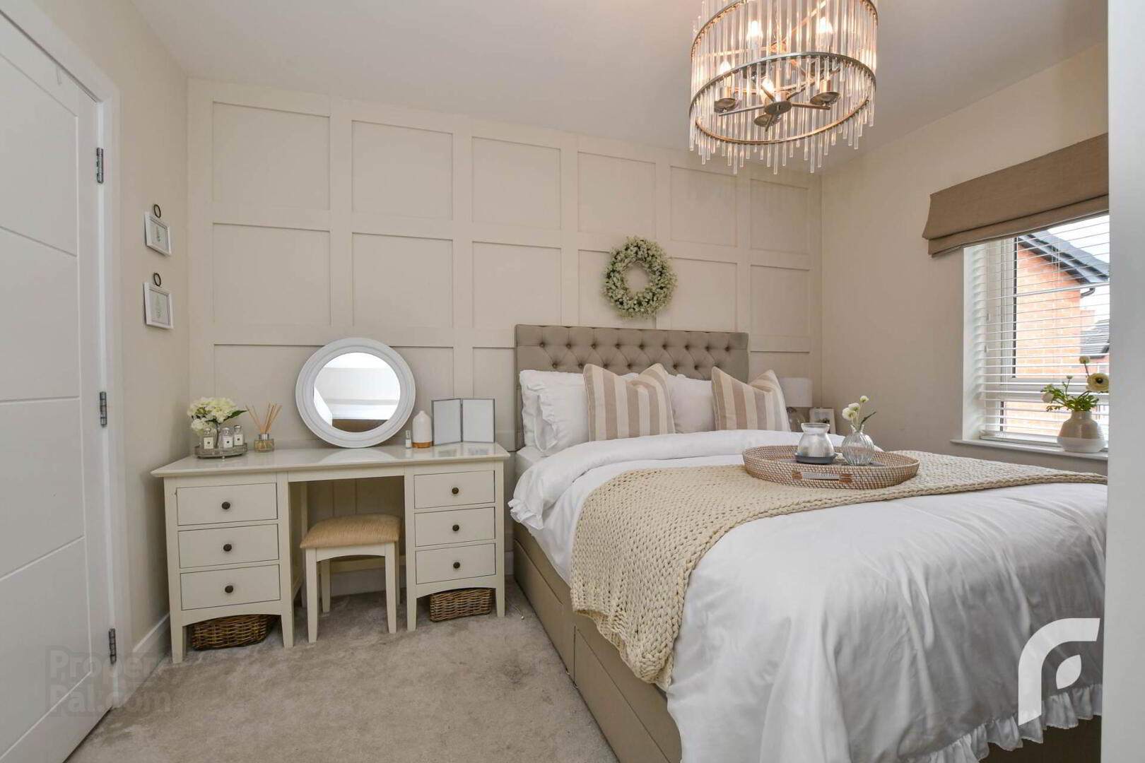 12 Loughshore Manor 23 of 41