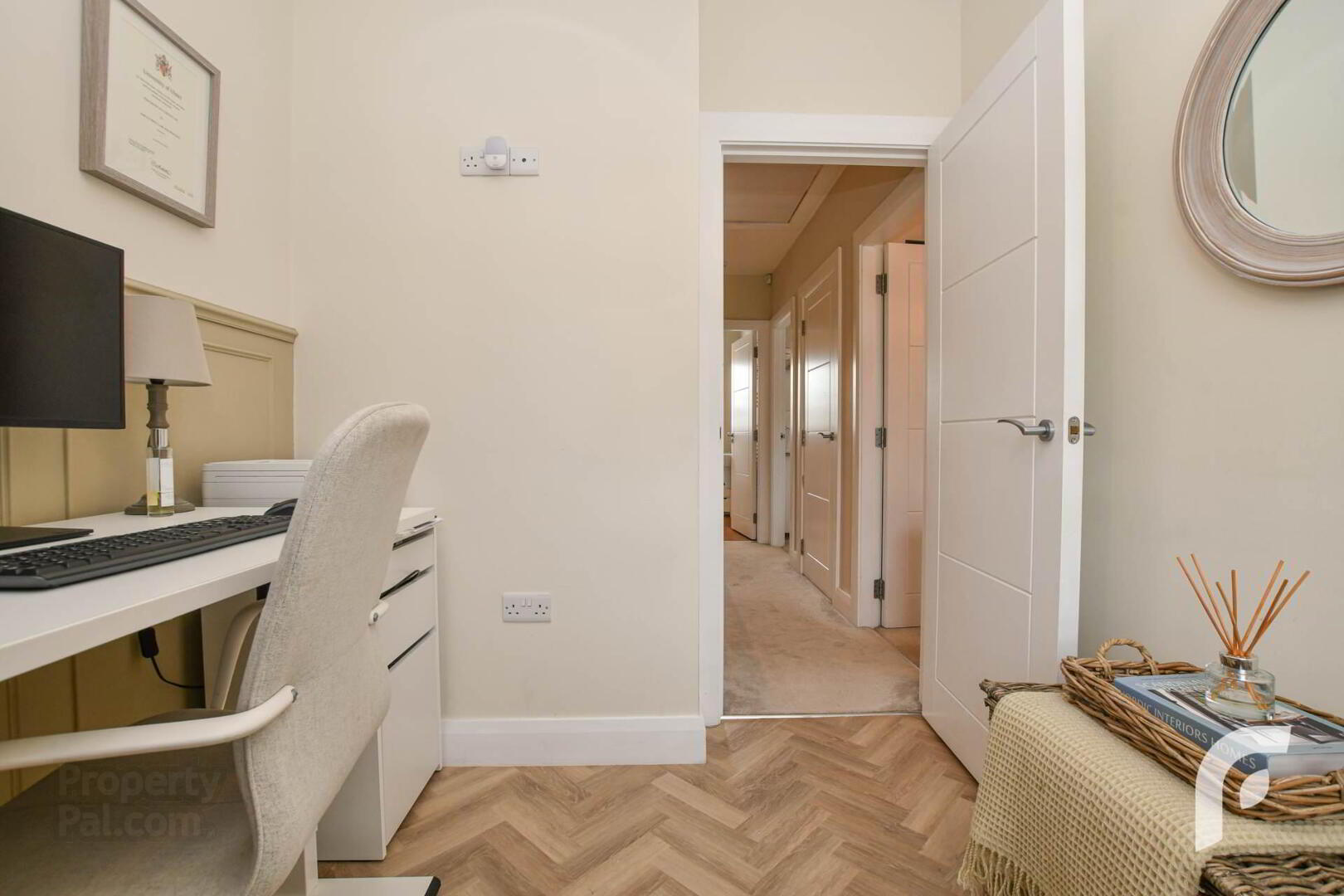 12 Loughshore Manor 31 of 41