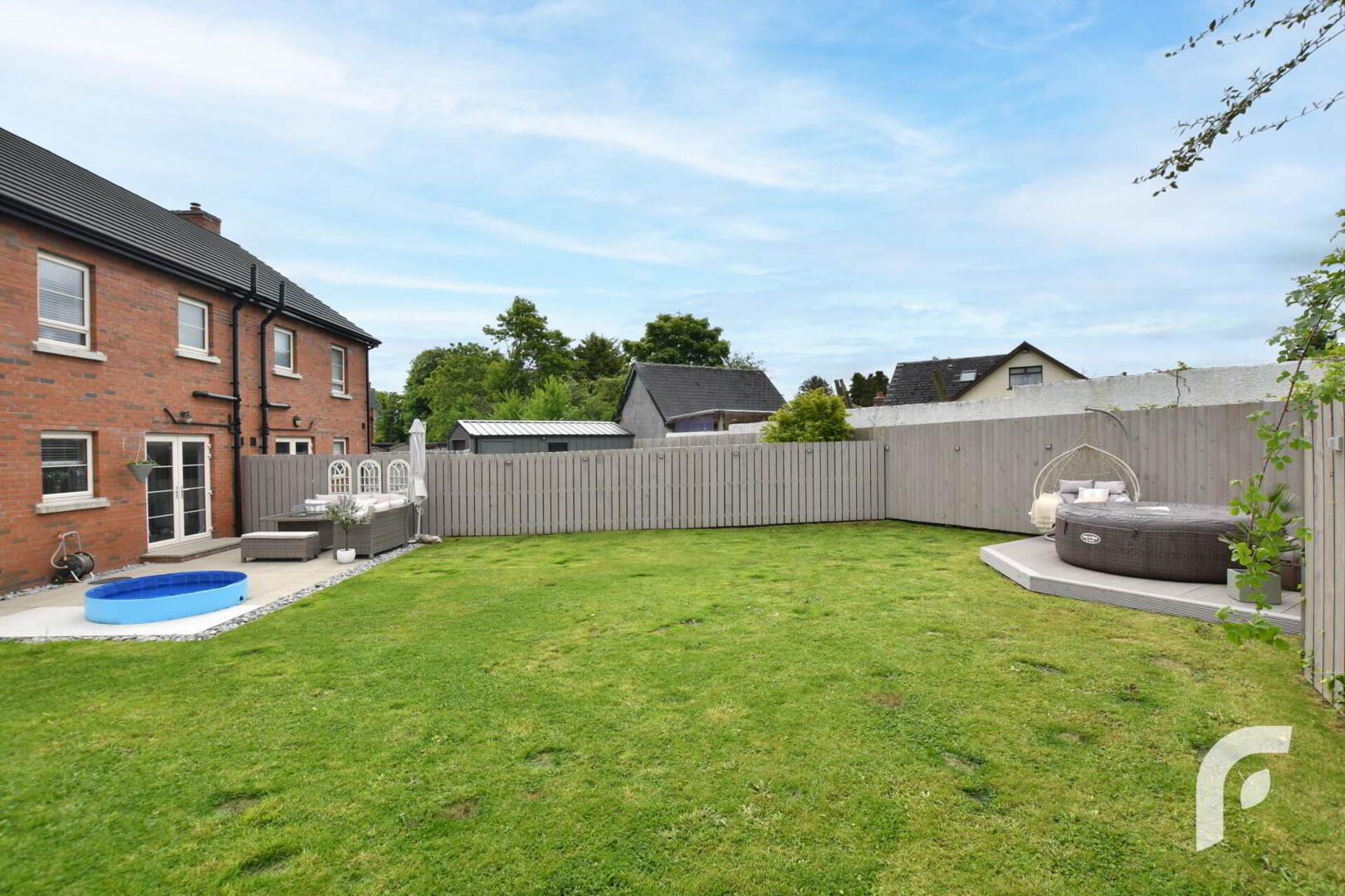12 Loughshore Manor 34 of 41