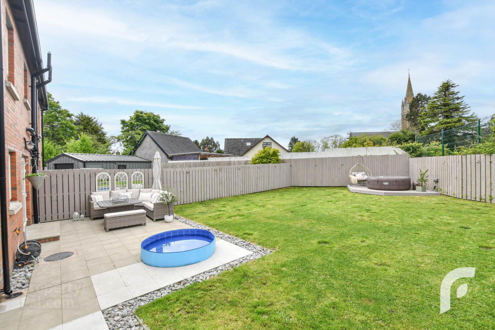 12 Loughshore Manor 36 of 41