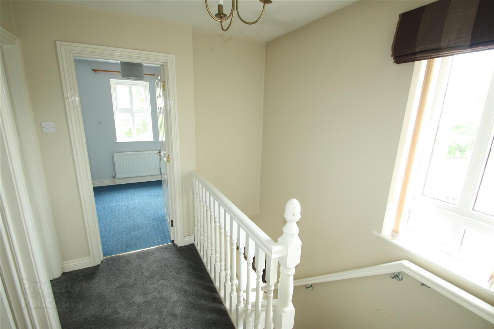 4 Riverview Heights 11 of 27