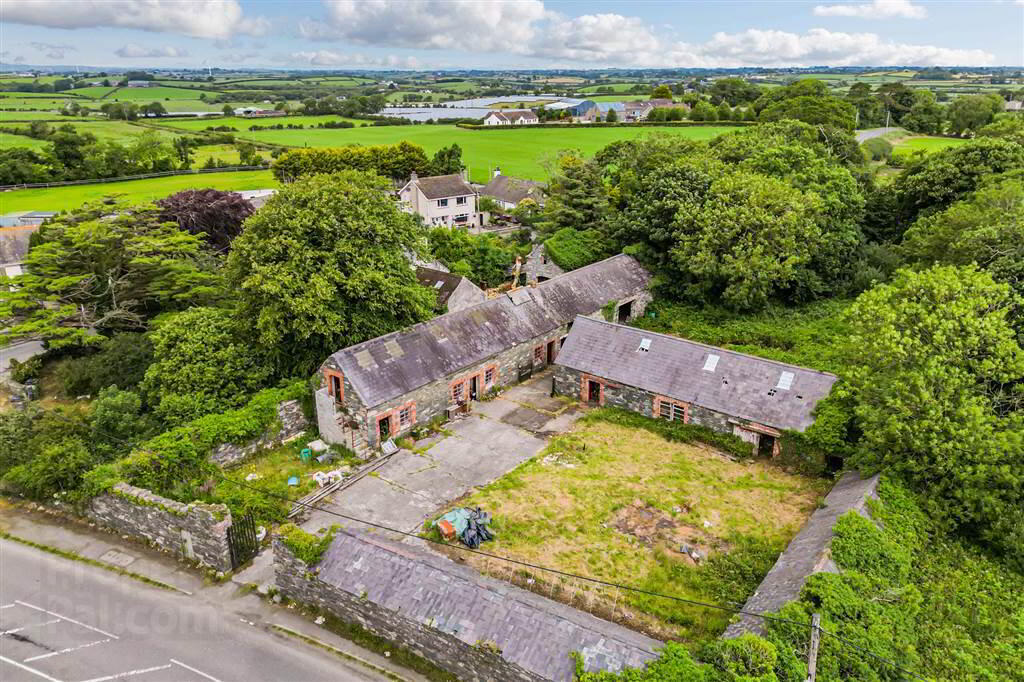 1 Manse Road 9 of 12