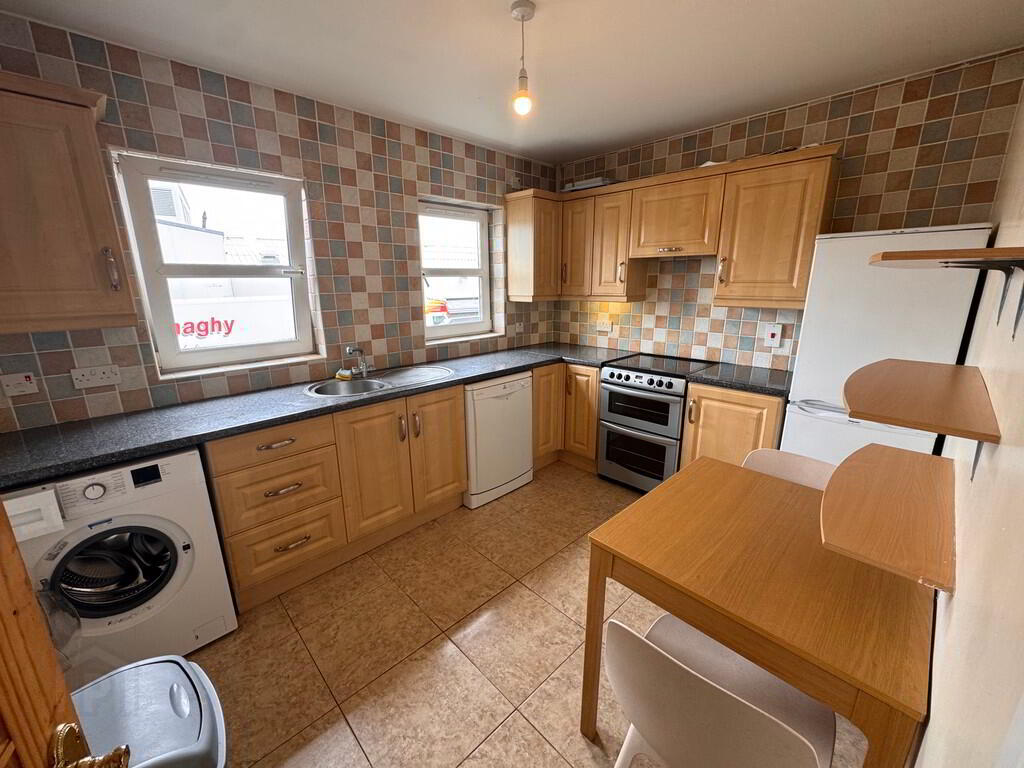 11 Marlborough Court 6 of 15