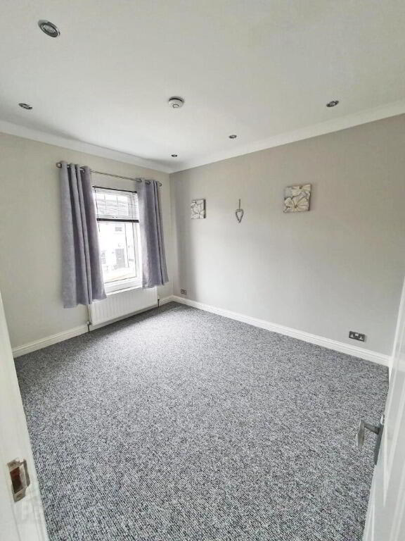 66 Newtownbreda Road 7 of 11