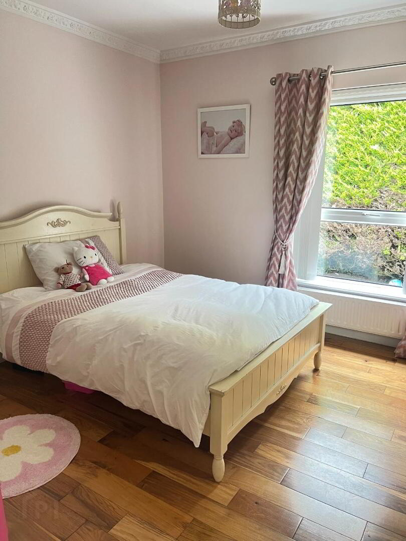 4b Flagstaff Road 16 of 24