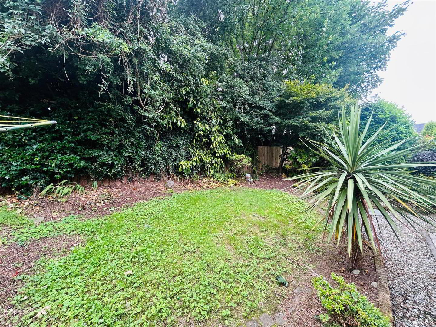 9 Waterfoot Park 15 of 15