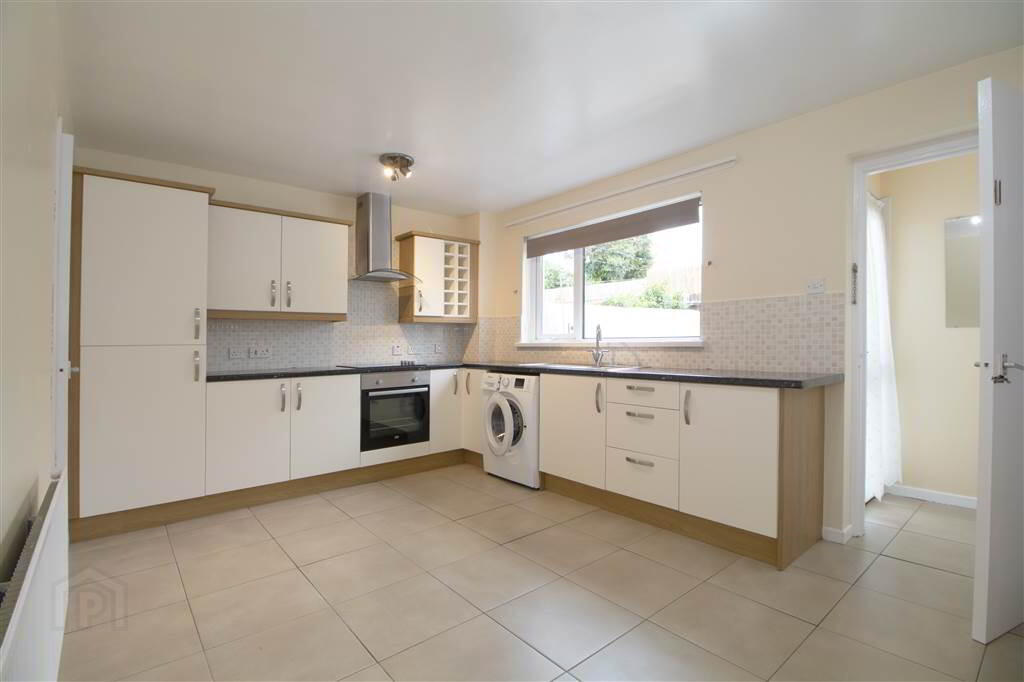 24 Lower Crescent 6 of 14