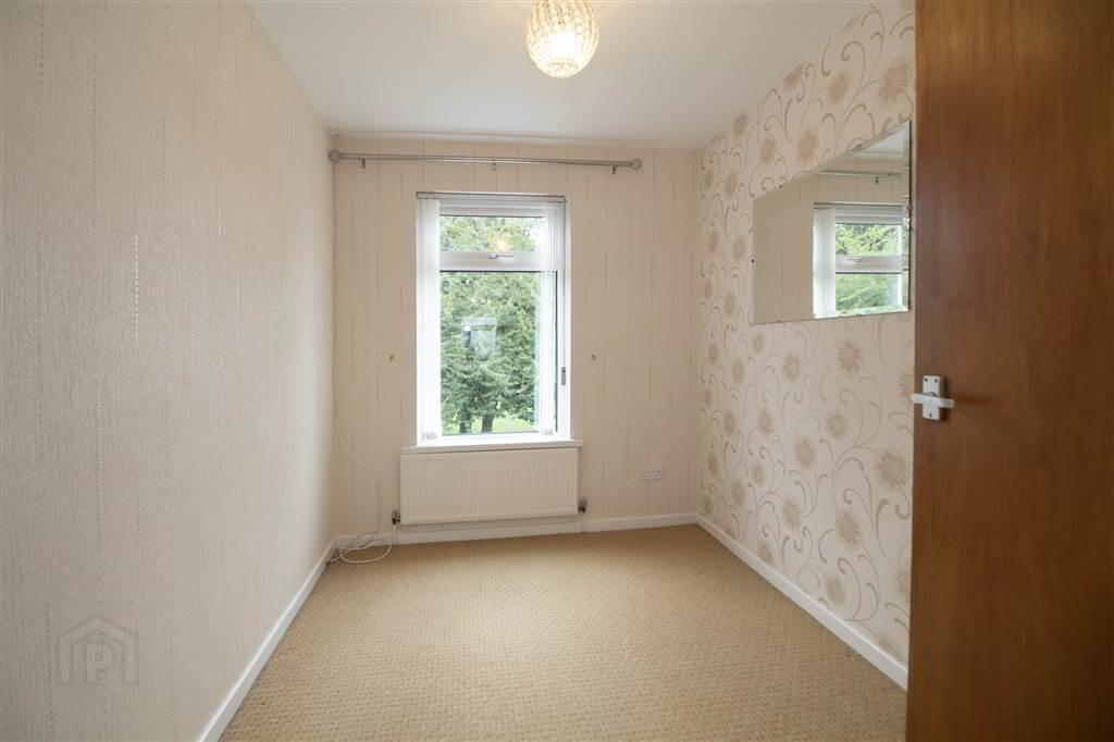 24 Lower Crescent 13 of 14