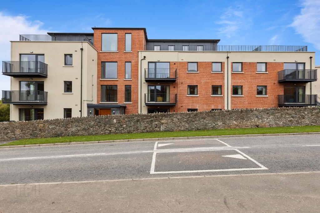 Forestview Manor, 188 Newtownbreda Road 3 of 21