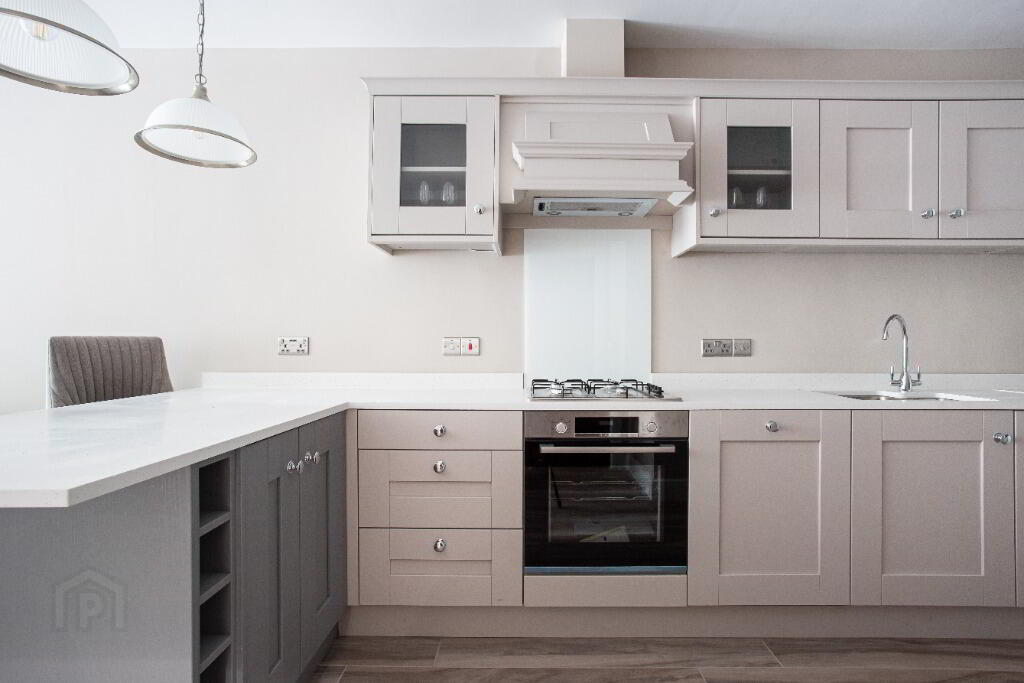 Apt 14, 1 Rosepark Gardens 8 of 28