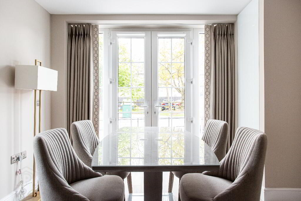 Apt 14, 1 Rosepark Gardens 16 of 28