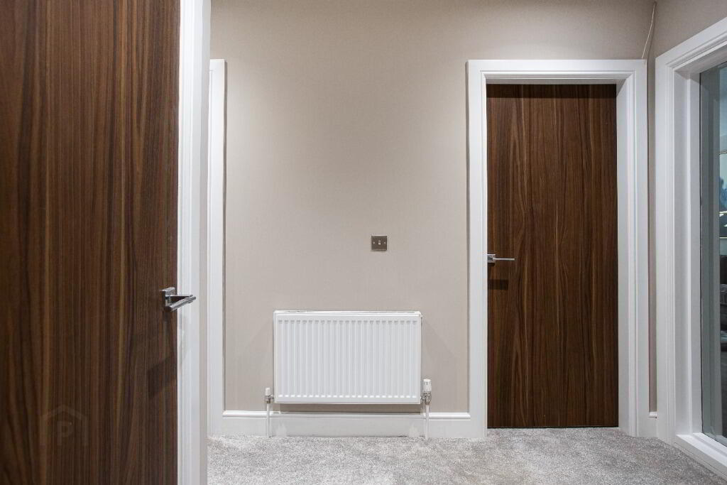 Apt 14, 1 Rosepark Gardens 21 of 28