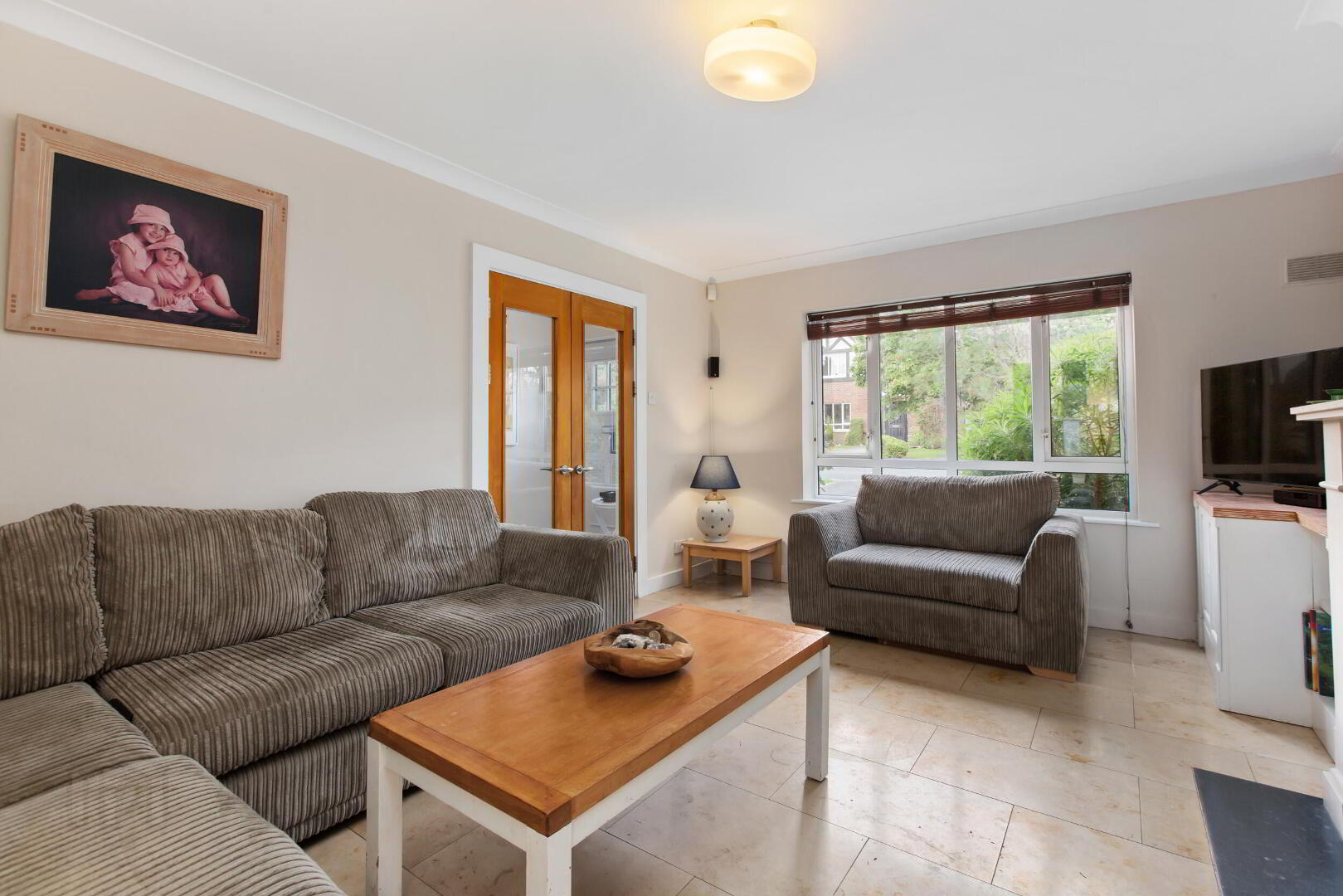 property description image