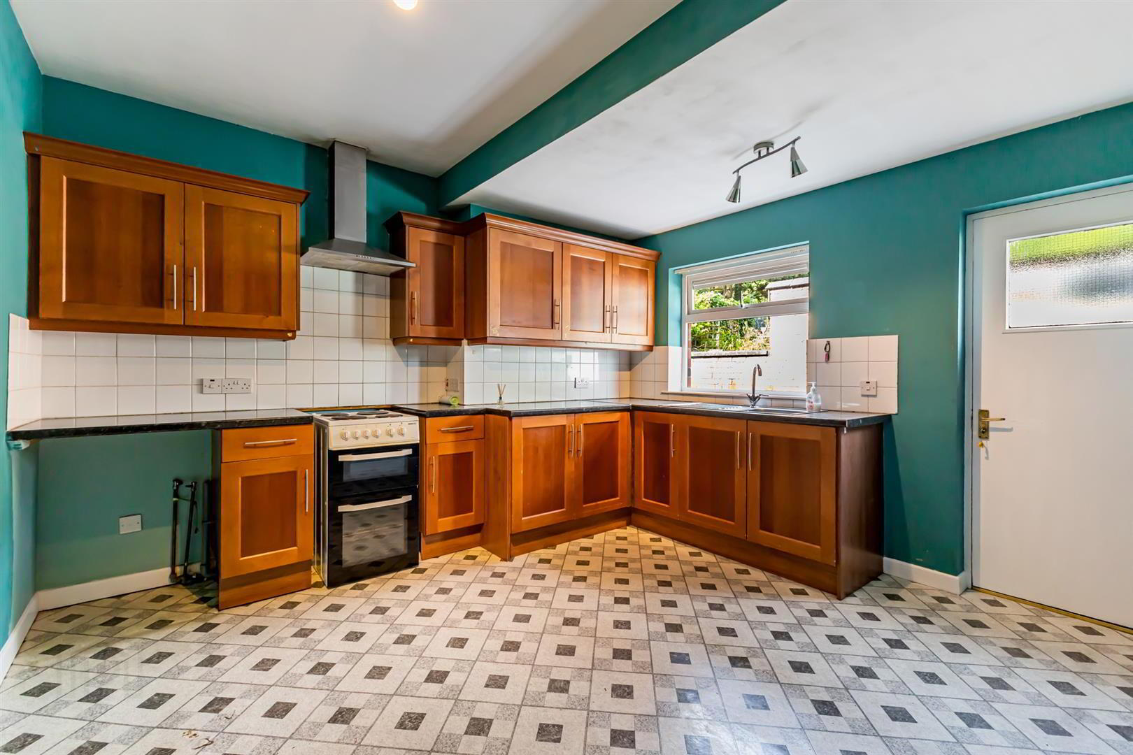 43 Brownlow Street 6 of 11