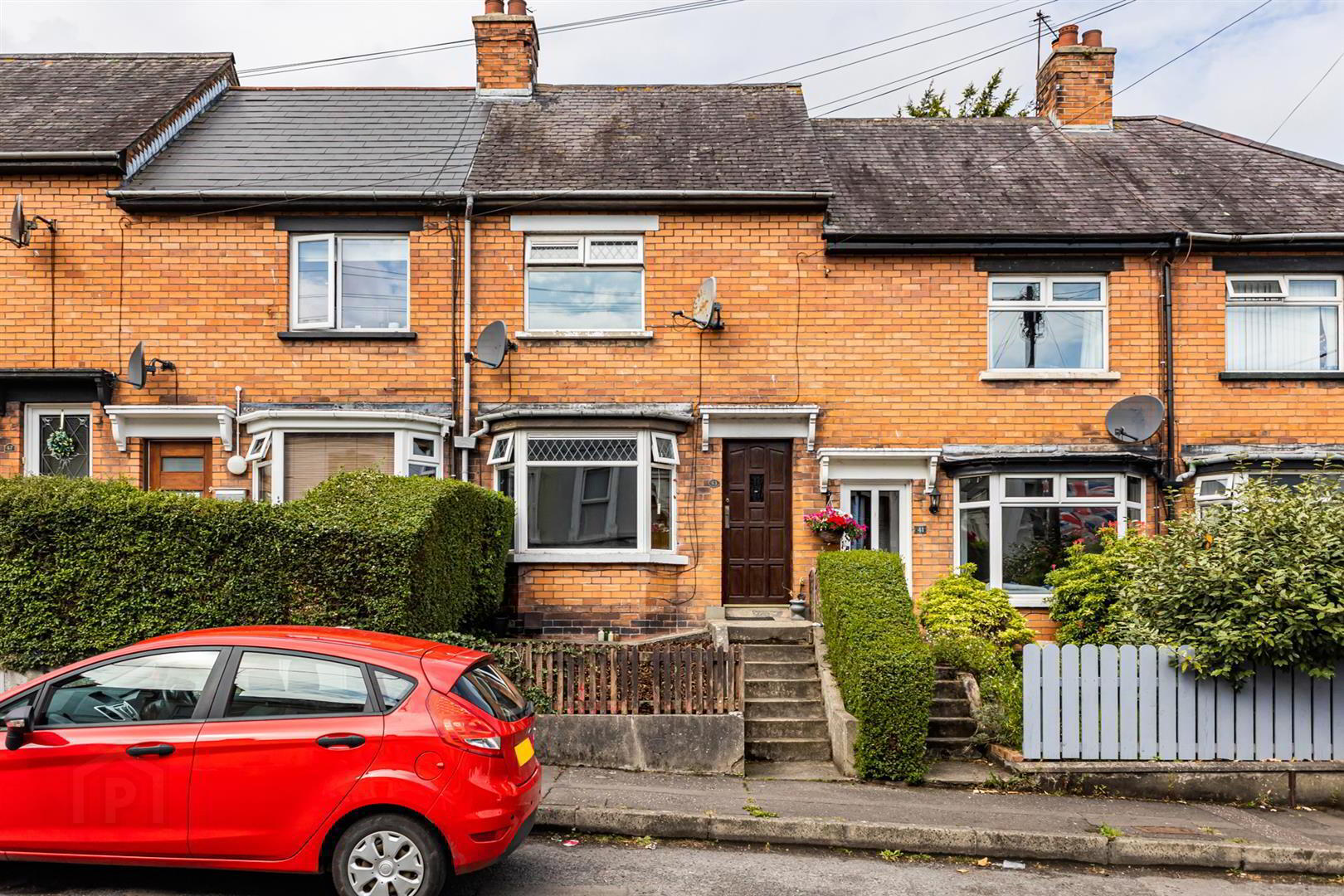 43 Brownlow Street 1 of 11