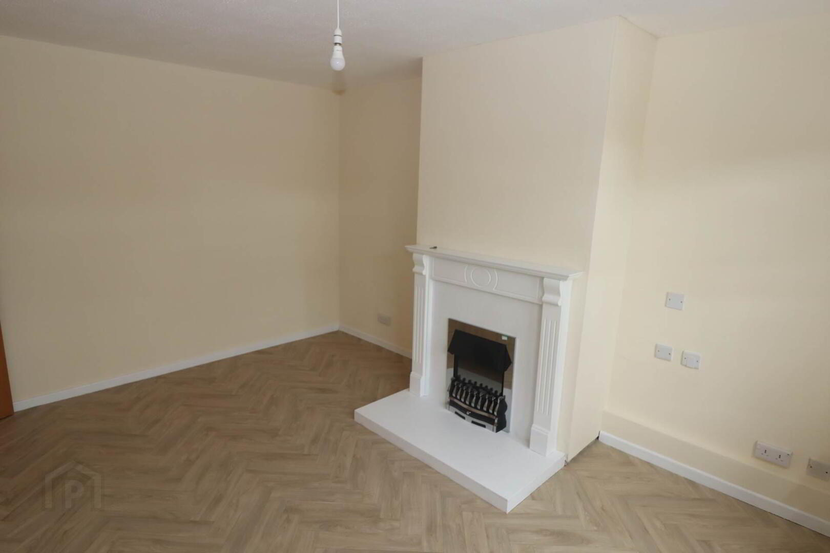 77 Albert Street 5 of 17