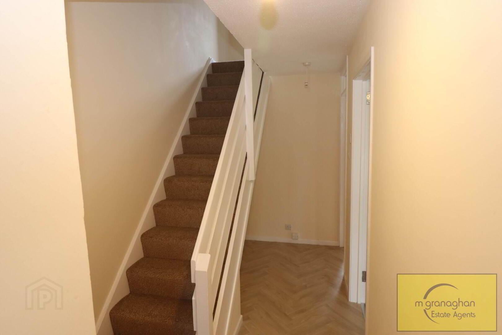77 Albert Street 2 of 22