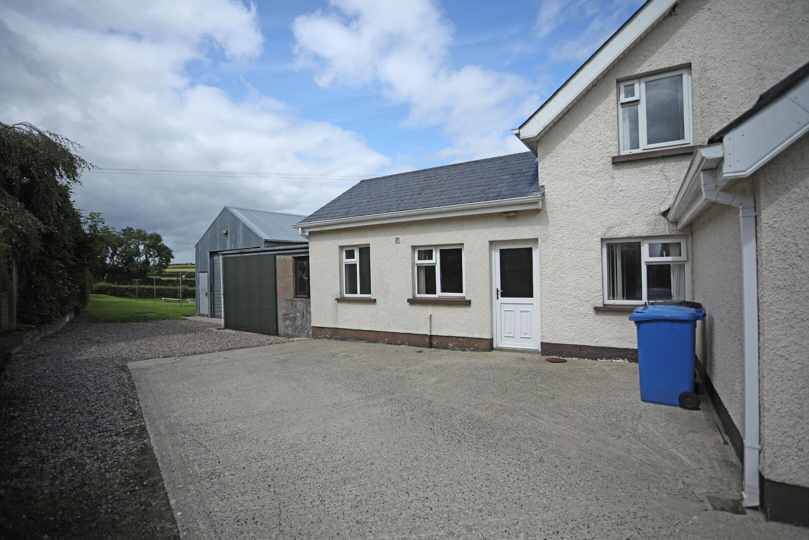 property description image