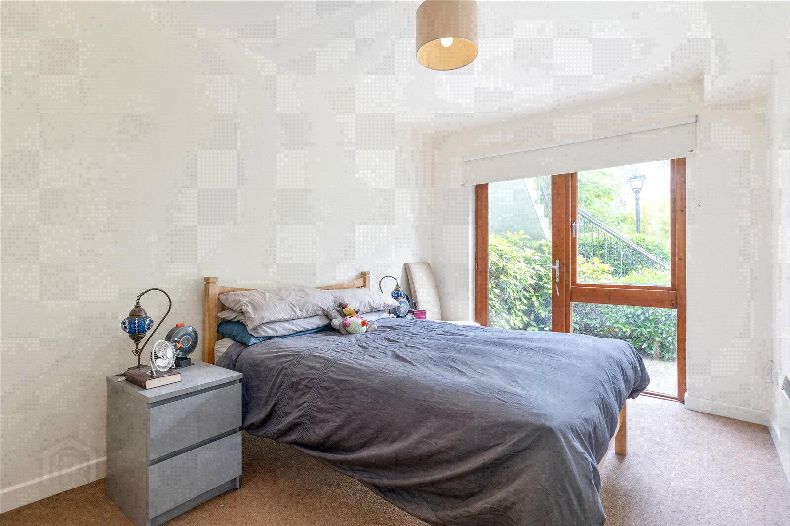 8 Ferndale Court 6 of 11