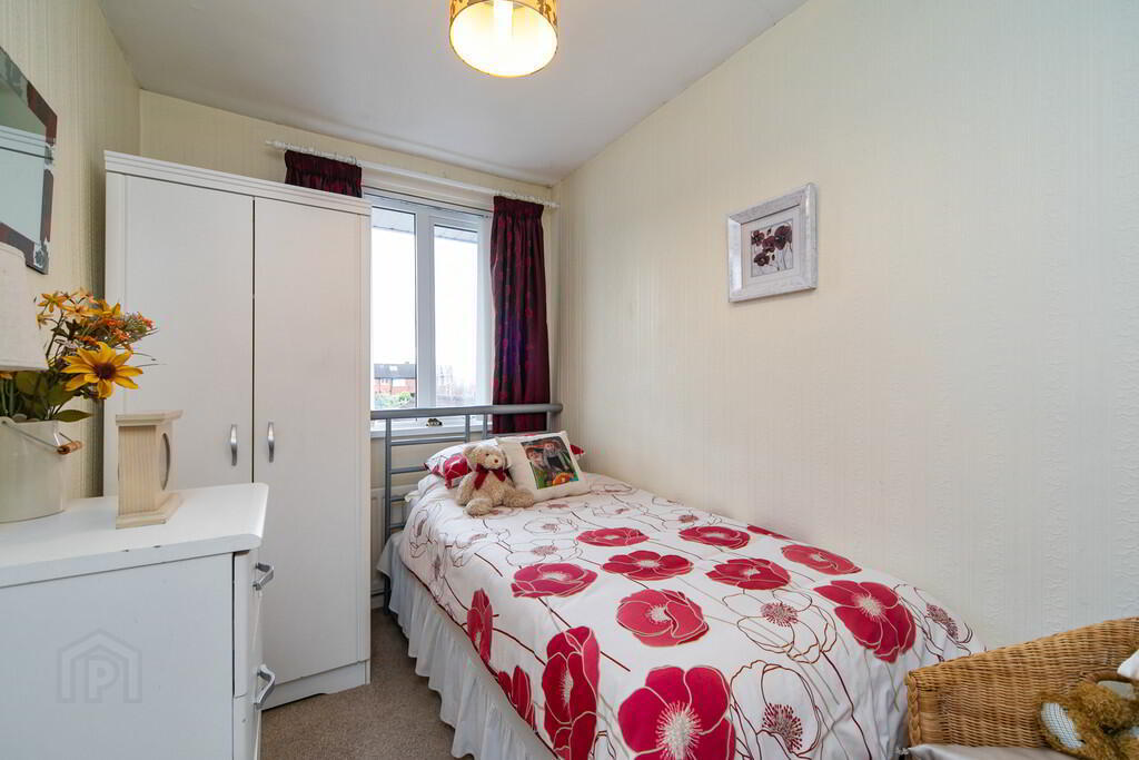 33 Larkfield Road 15 of 20