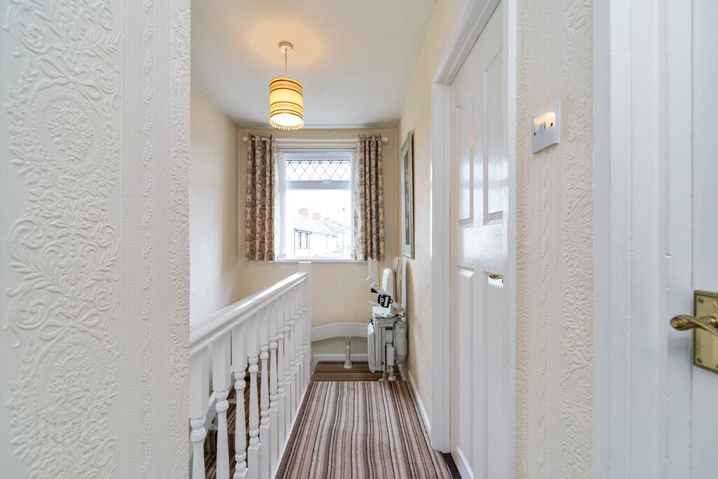 33 Larkfield Road 10 of 20