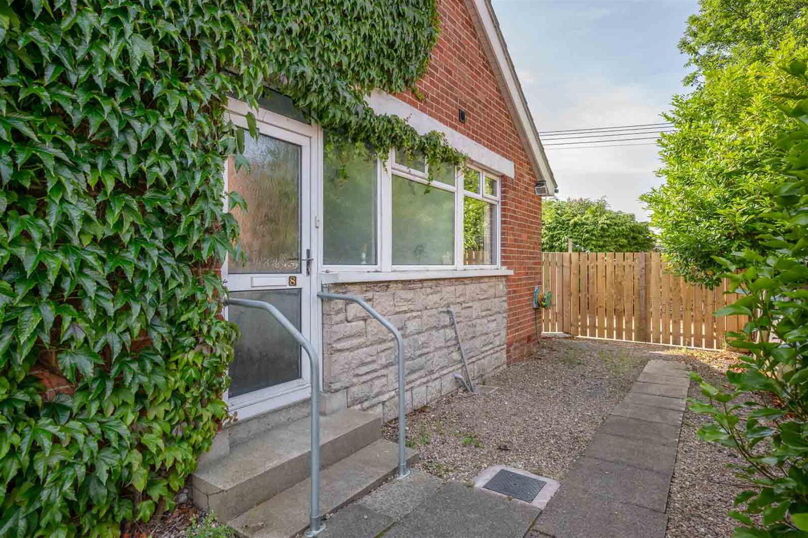 property description image