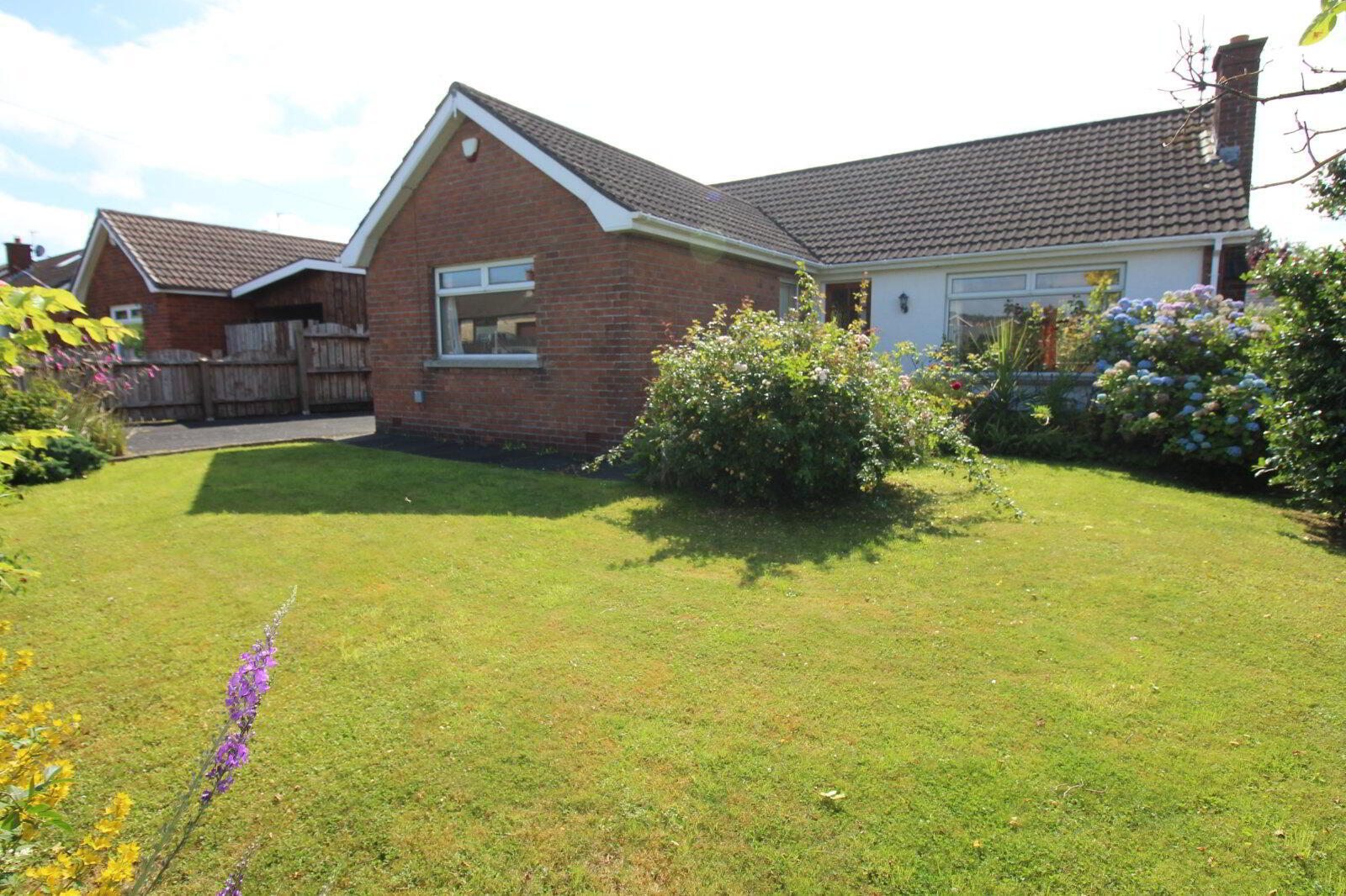 15 Fairview Park 1 of 10