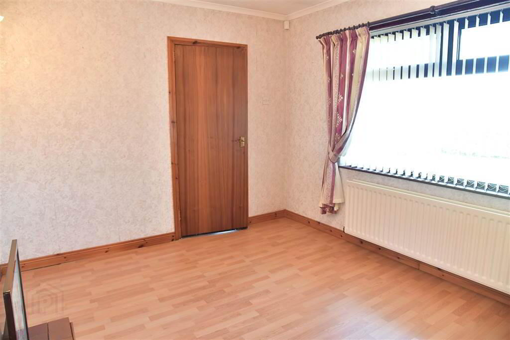 114 Toome Road 7 of 30